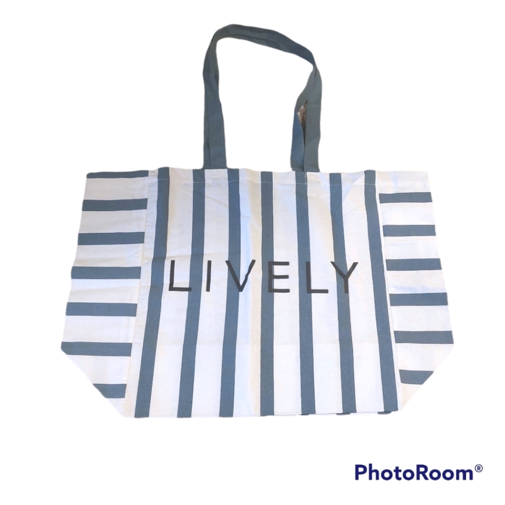🔴 CLEARANCE   Lively striped tote bag - Picture 2 of 4